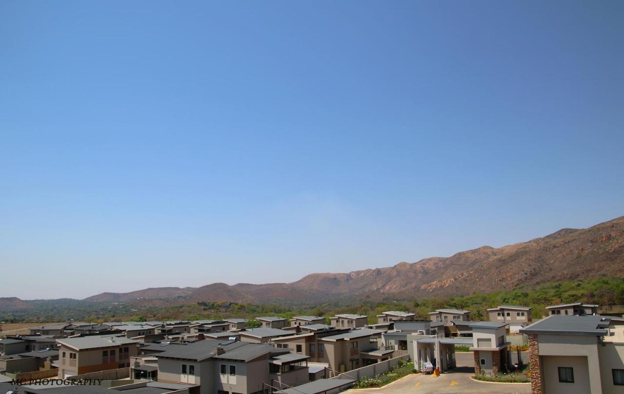 King'S Palace Hotel Rustenburg Esterno foto